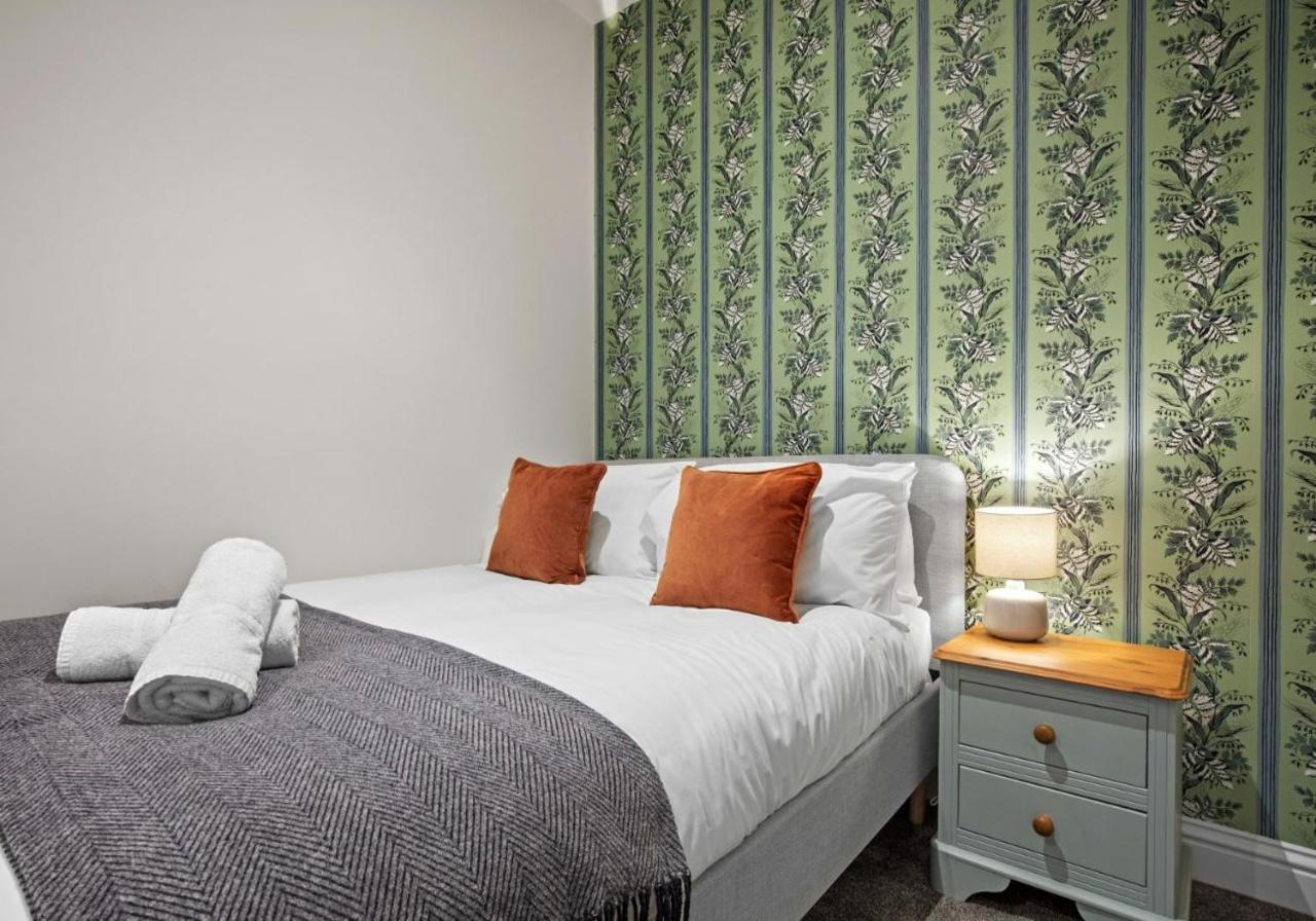 Narrow House - Free Parking By My Getaways Holiday home Brighton