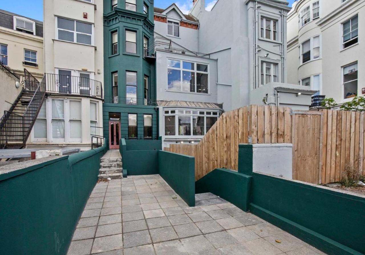 Narrow House - Free Parking By My Getaways Holiday home *