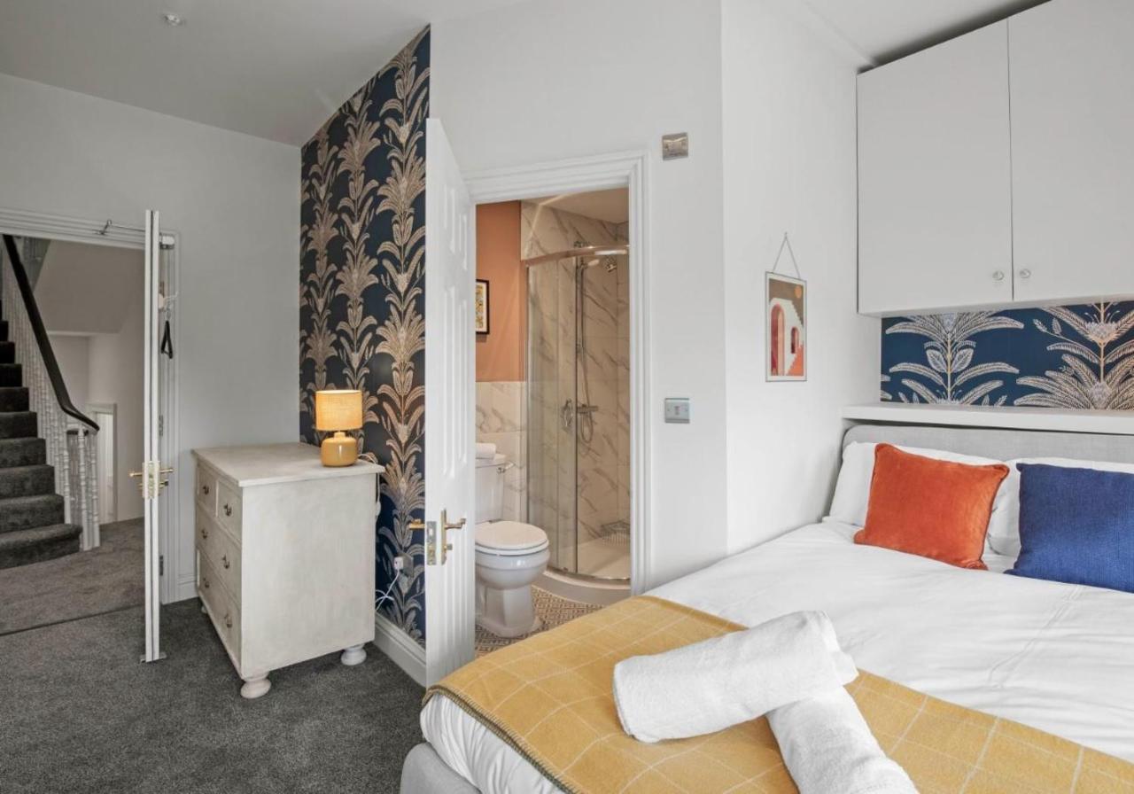 Narrow House - Free Parking By My Getaways *